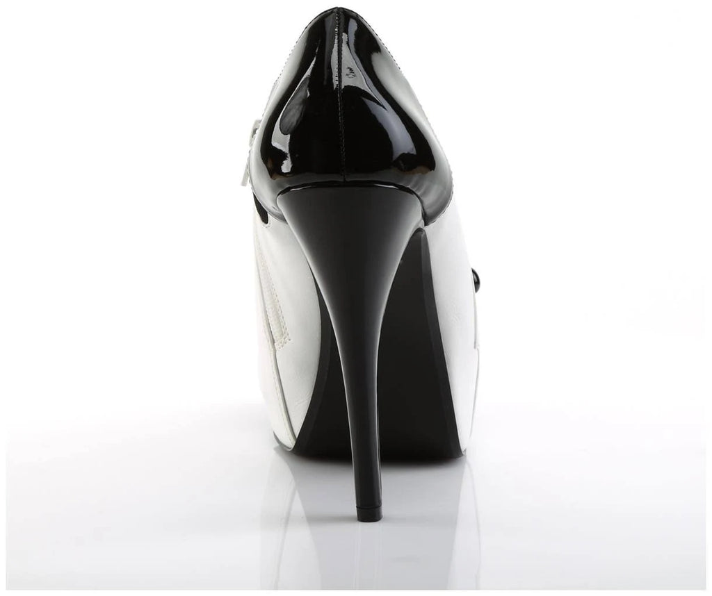 Black/White 11 F603325