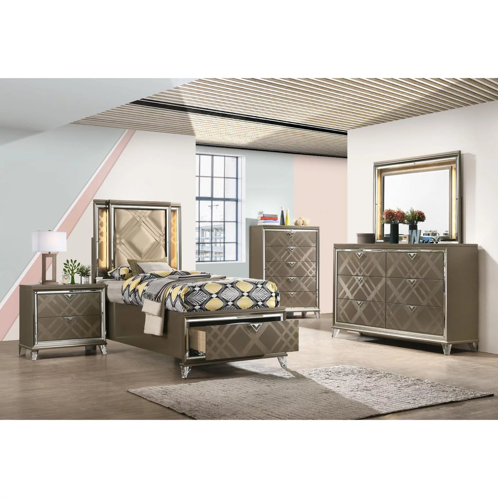 6 Drawer Dresser T4136