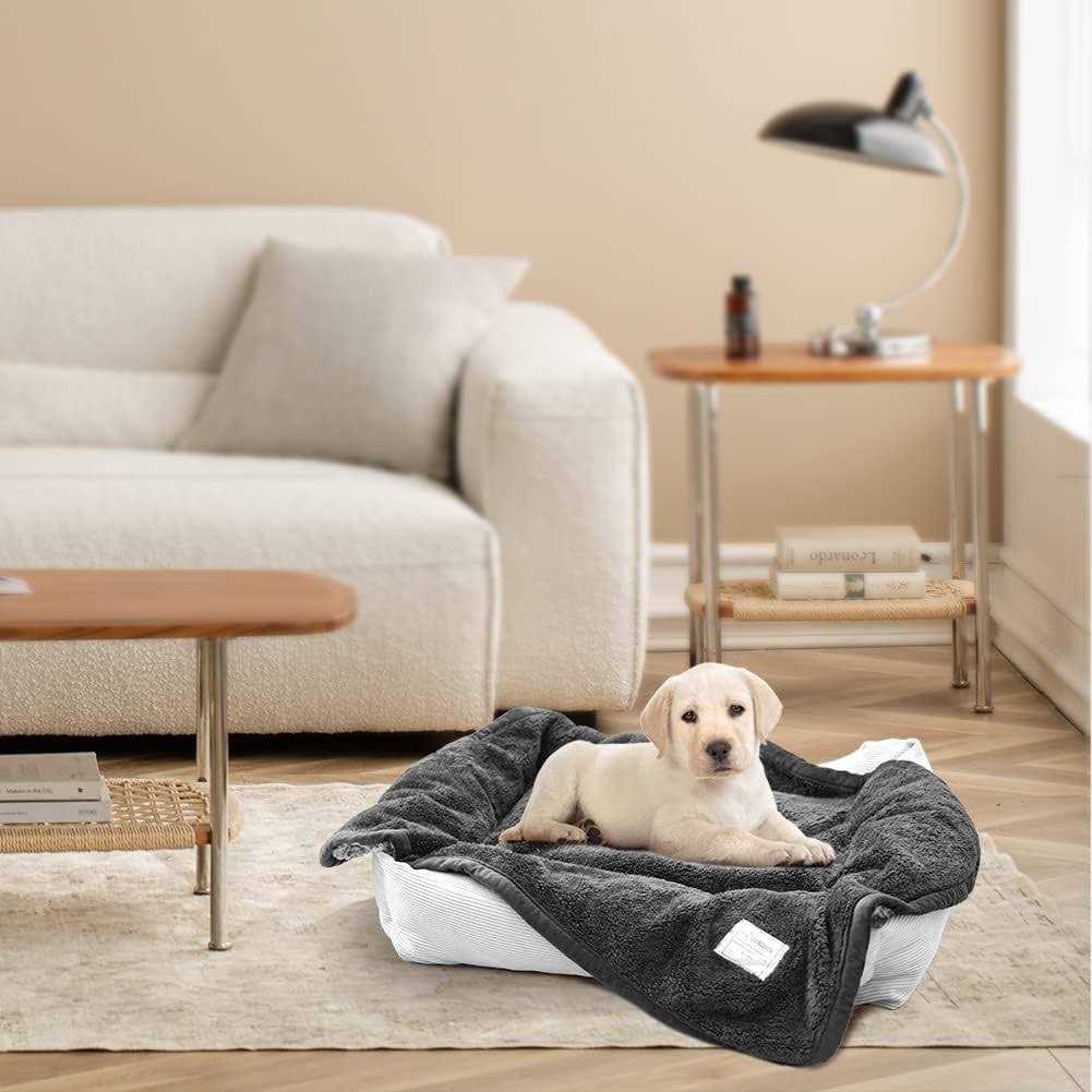 Waterproof Plush Reversible Sherpa Pet Blanket B870883
