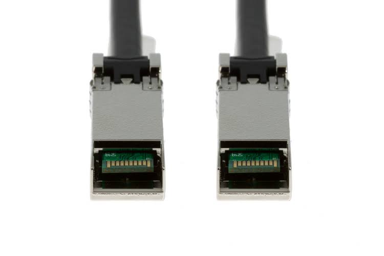 10GBase-CU Twin-Ax SFP Passive Cable 7m H255934