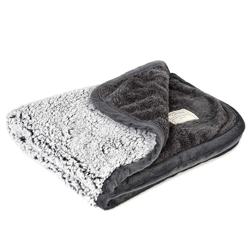 Waterproof Plush Reversible Sherpa Pet Blanket B870883
