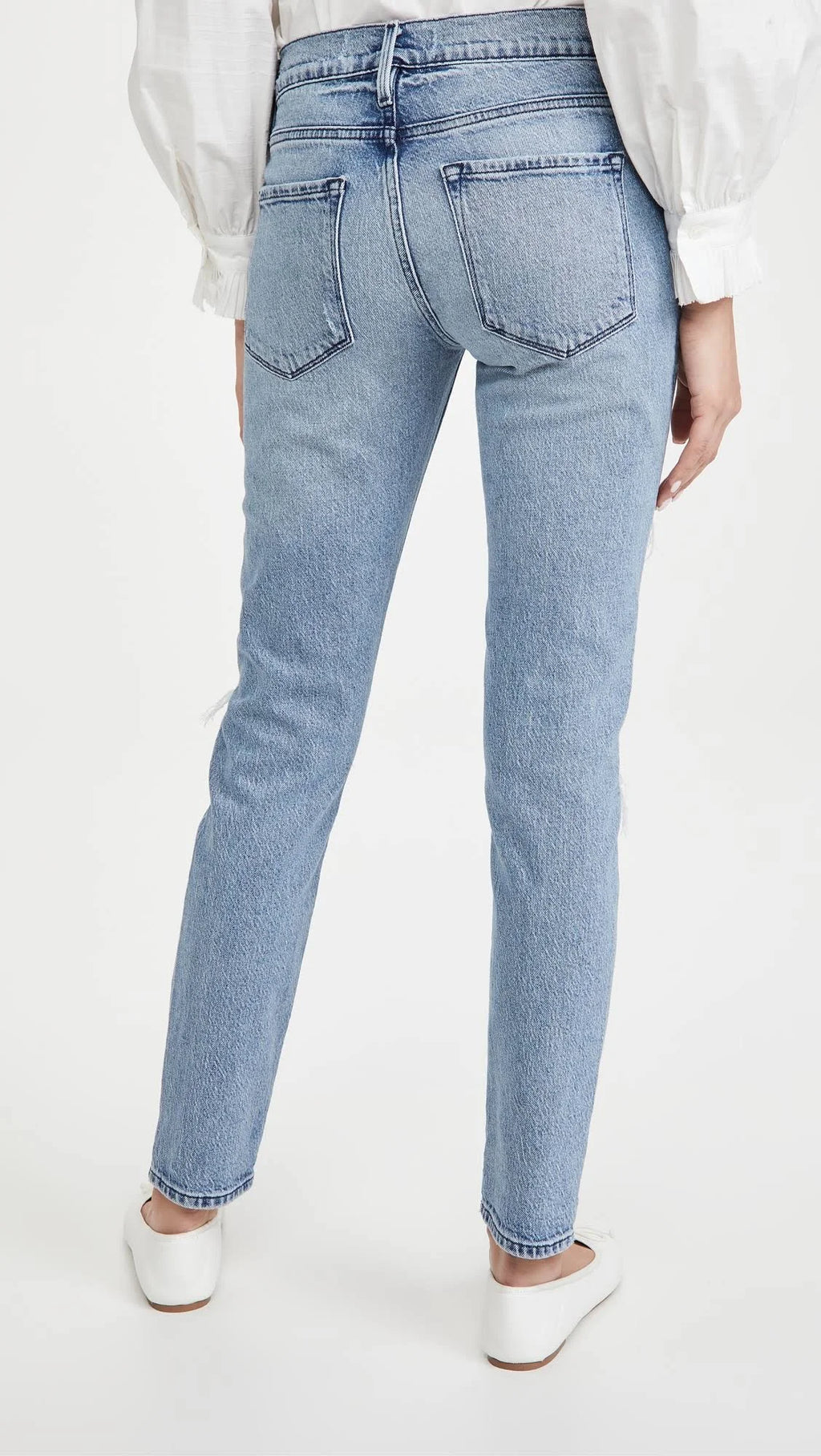 Size 27 Rips Jeans M7343