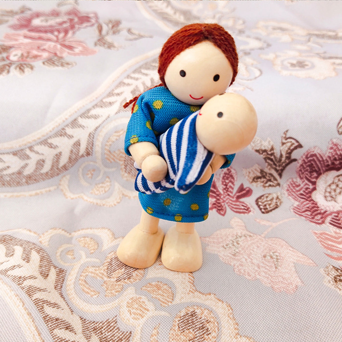 7Pcs/Set Mini Wooden Movable Jointed Doll L5639